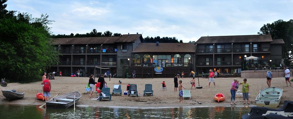Bakers Sunset Bay Resort Lake Delton Eksteriør billede