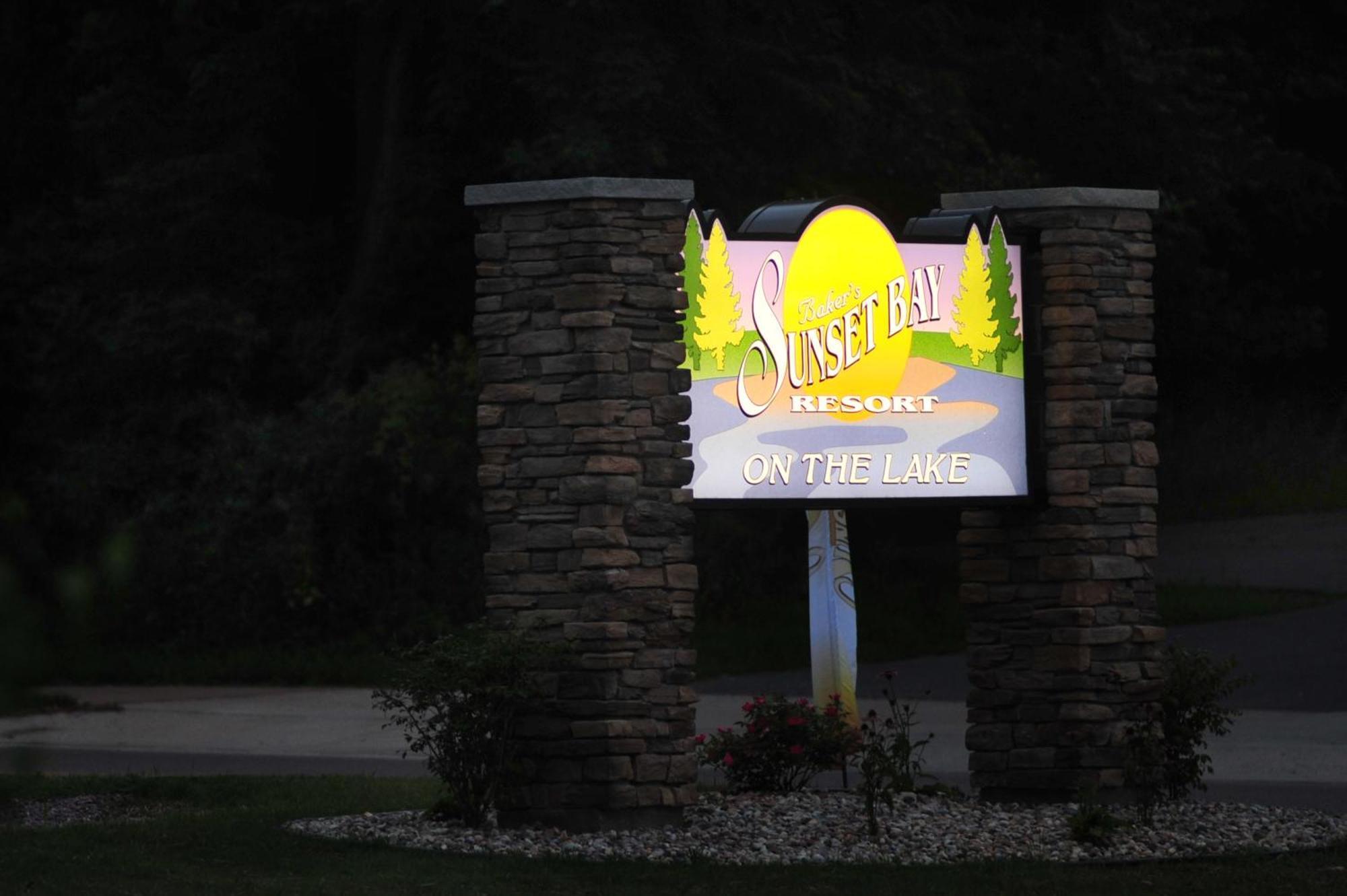 Bakers Sunset Bay Resort Lake Delton Eksteriør billede