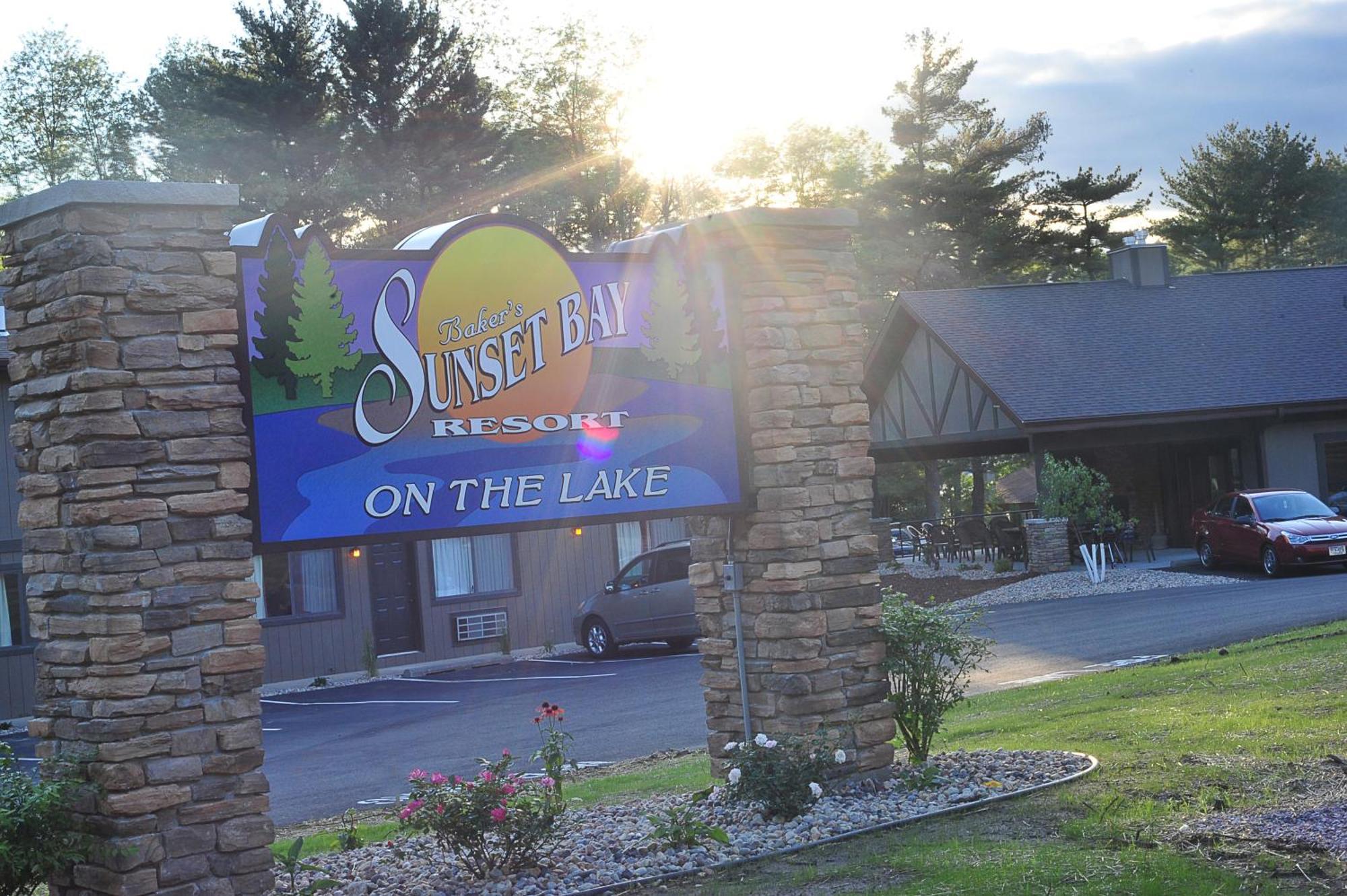 Bakers Sunset Bay Resort Lake Delton Eksteriør billede