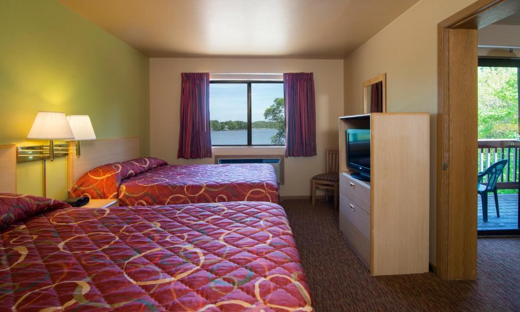Bakers Sunset Bay Resort Lake Delton Værelse billede